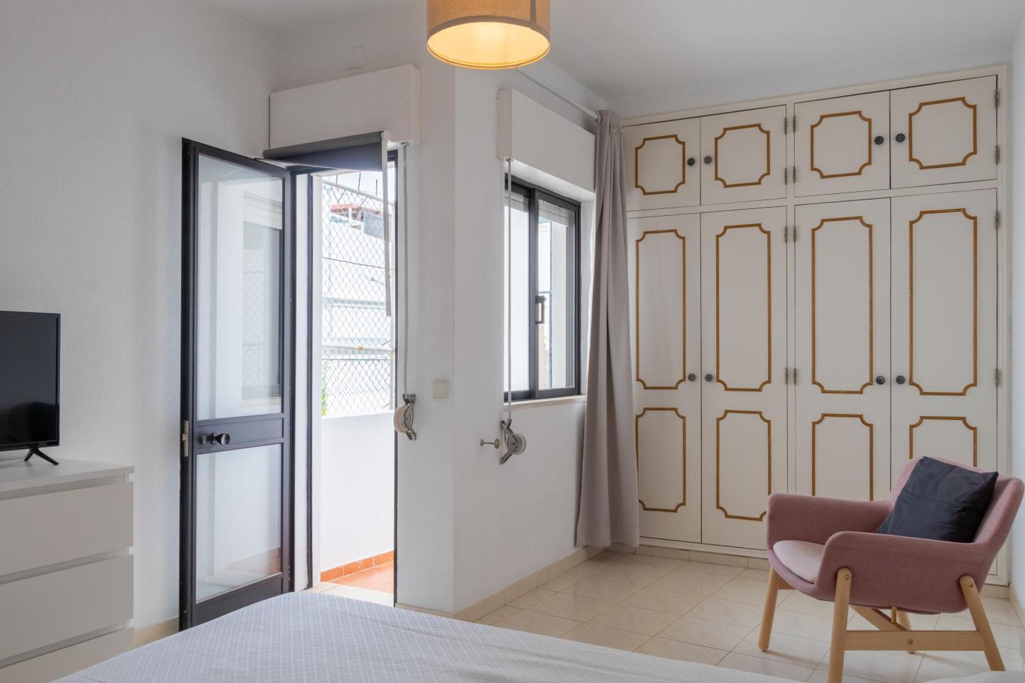 Blife Martinya House - Private Rooms And Apartments 奥良 外观 照片