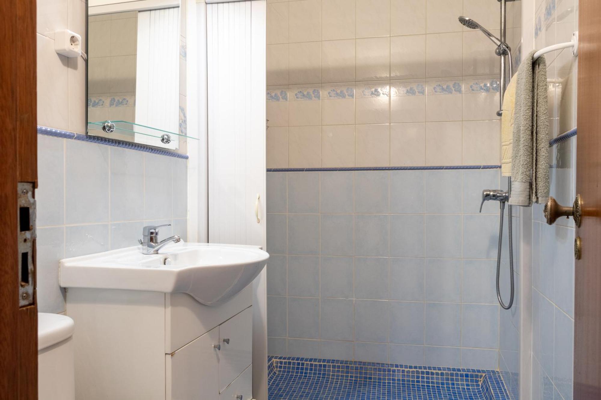 Blife Martinya House - Private Rooms And Apartments 奥良 外观 照片