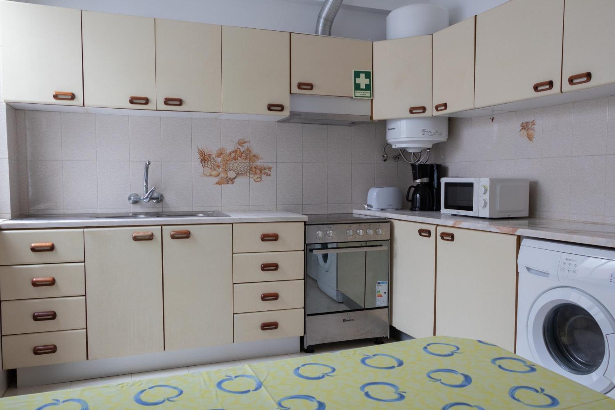 Blife Martinya House - Private Rooms And Apartments 奥良 外观 照片