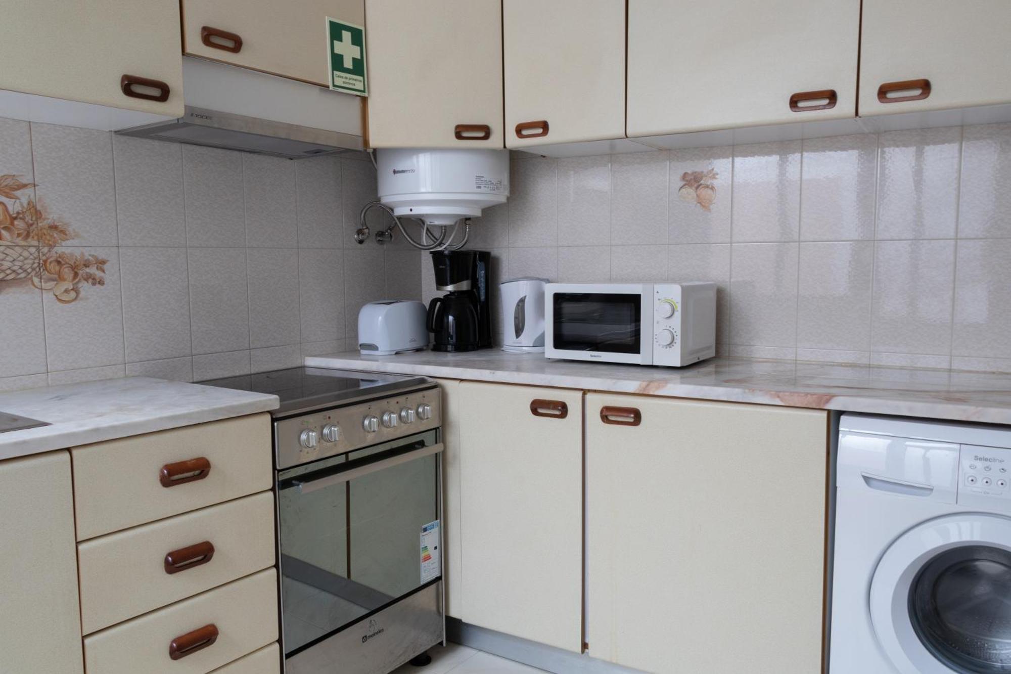 Blife Martinya House - Private Rooms And Apartments 奥良 外观 照片